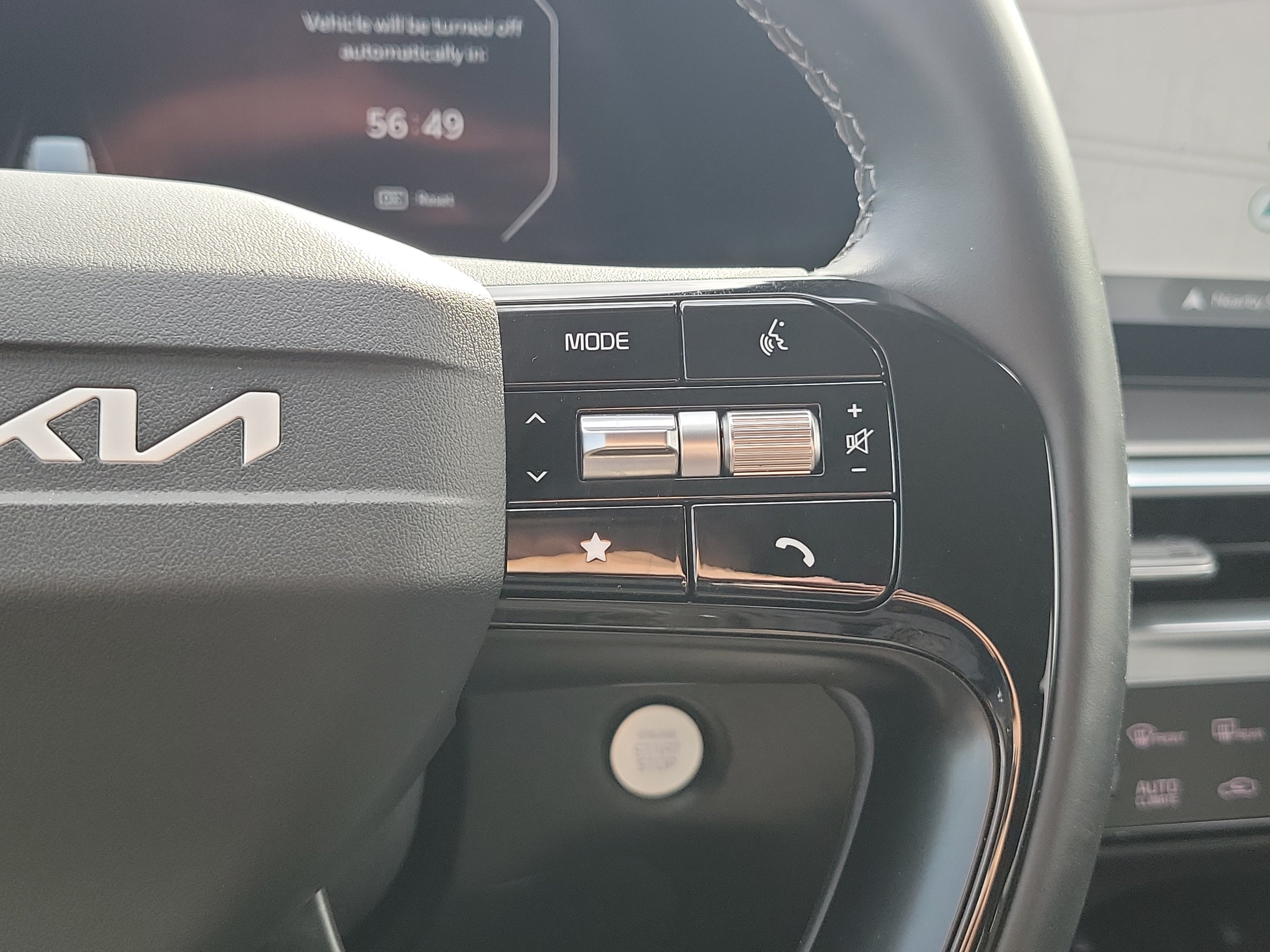 Certified 2026 Kia Sorento SX FWD image 28