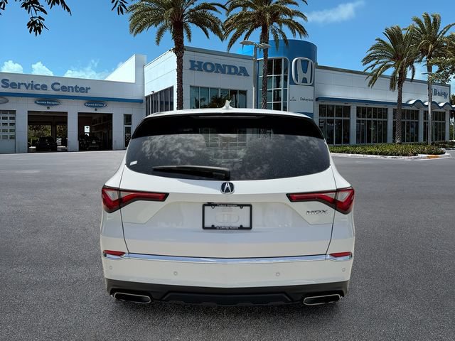 Certified 2023 Acura MDX FWD w/ Technology Package image 6