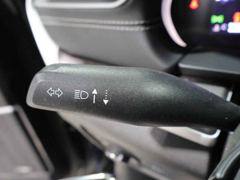 Used 2022 Jeep Grand Cherokee L Limited AWD/4WD image 38
