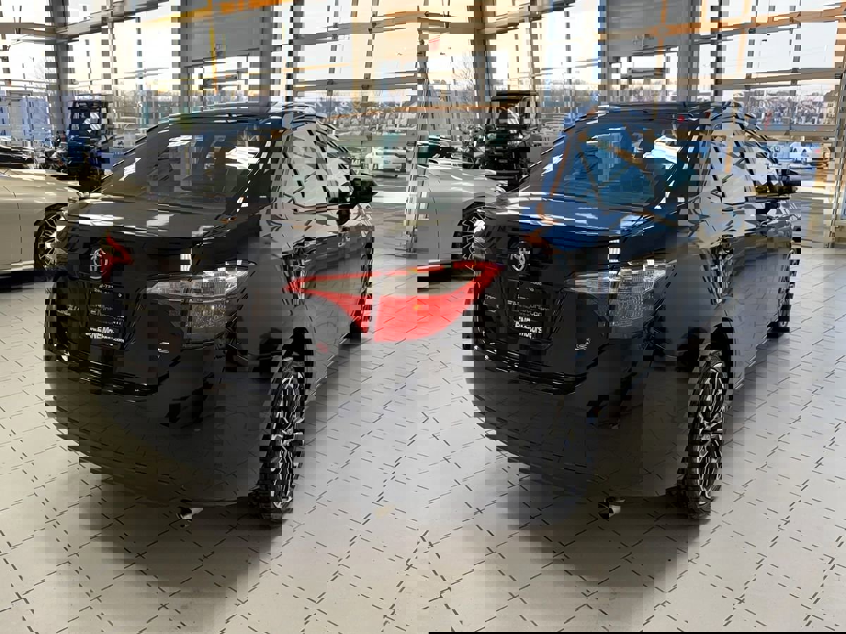 Used 2014 Toyota Corolla S image 59