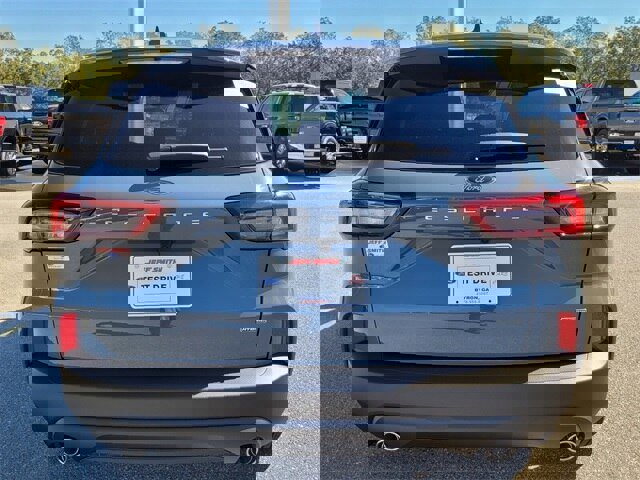 New 2025 Ford Escape ST-Line w/ Equipment Group 301A image 9
