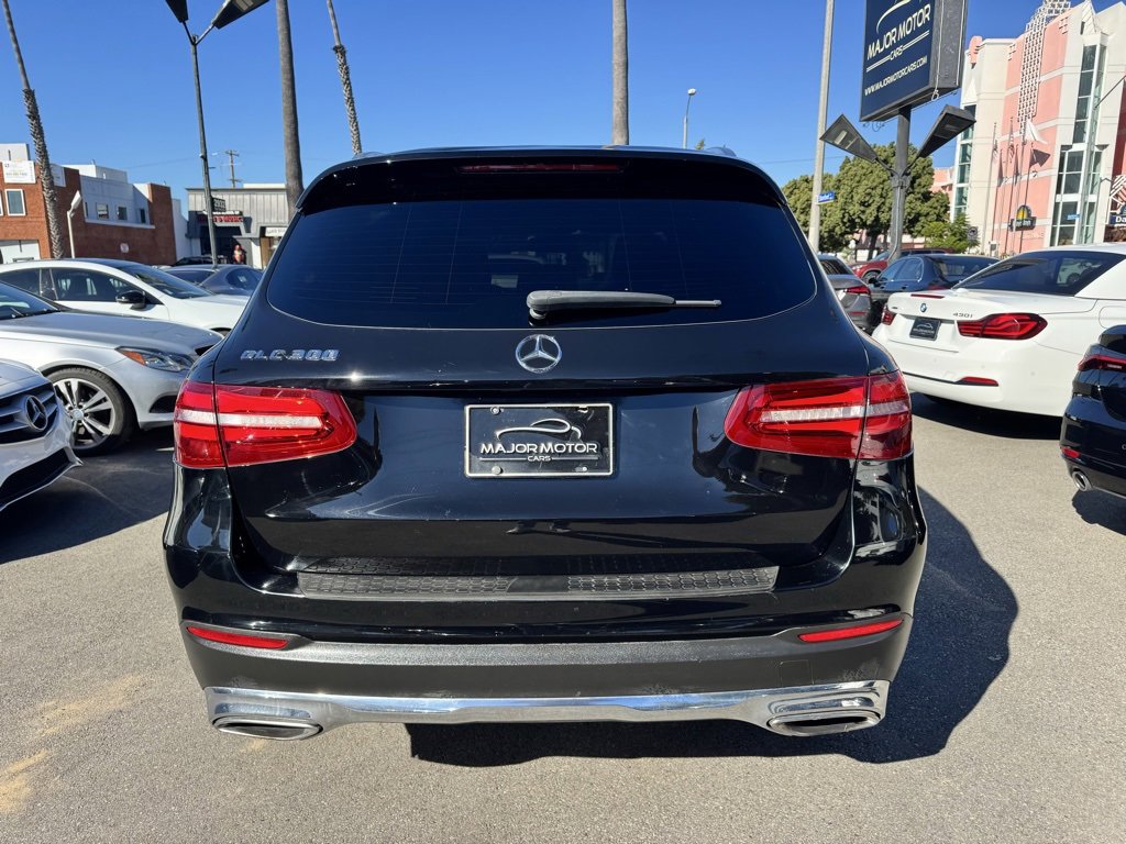 Used 2019 Mercedes-Benz GLC 300 image 6