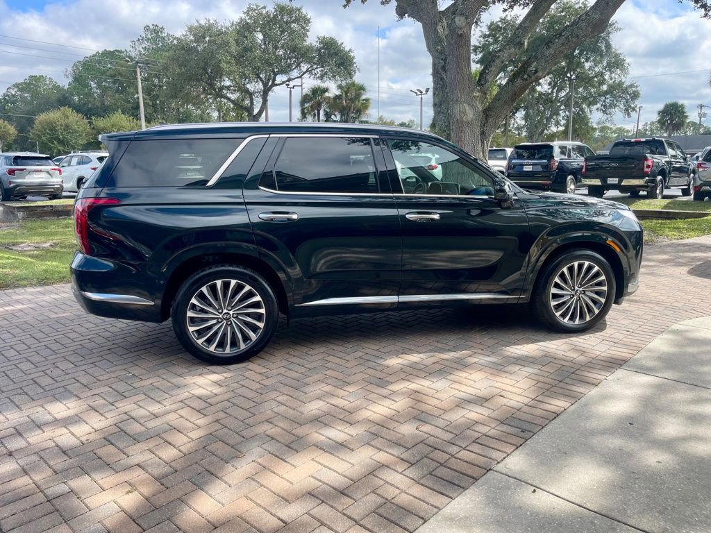 Used 2025 Hyundai Palisade Calligraphy image 7