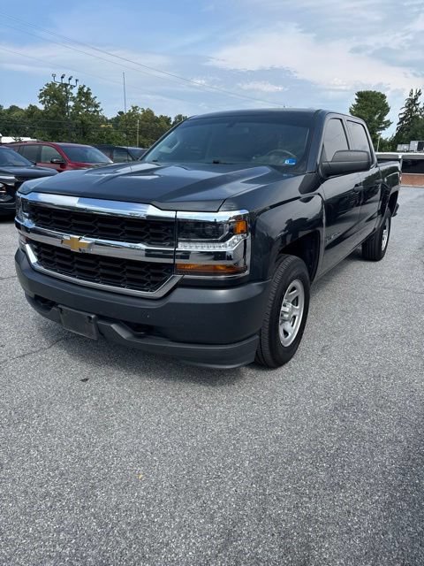 Used 2018 Chevrolet Silverado 1500 W/T w/ WT Fleet Convenience Package AWD/4WD image 3