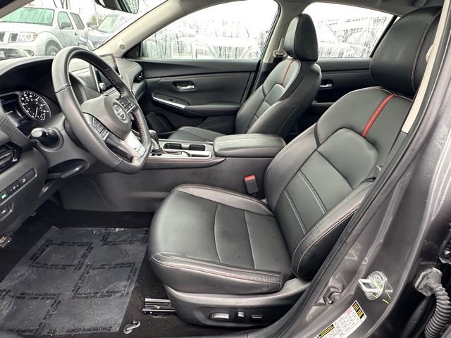 Used 2023 Nissan Sentra SR w/ SR Premium Package image 23