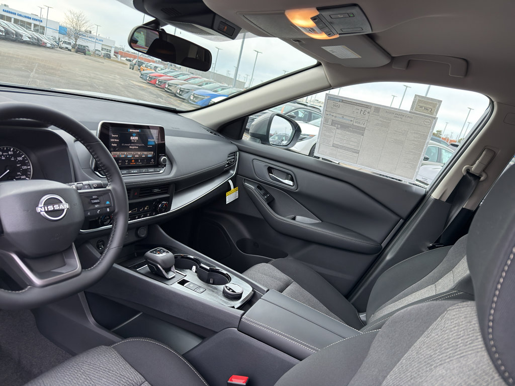 New 2026 Nissan Rogue SV AWD/4WD image 25