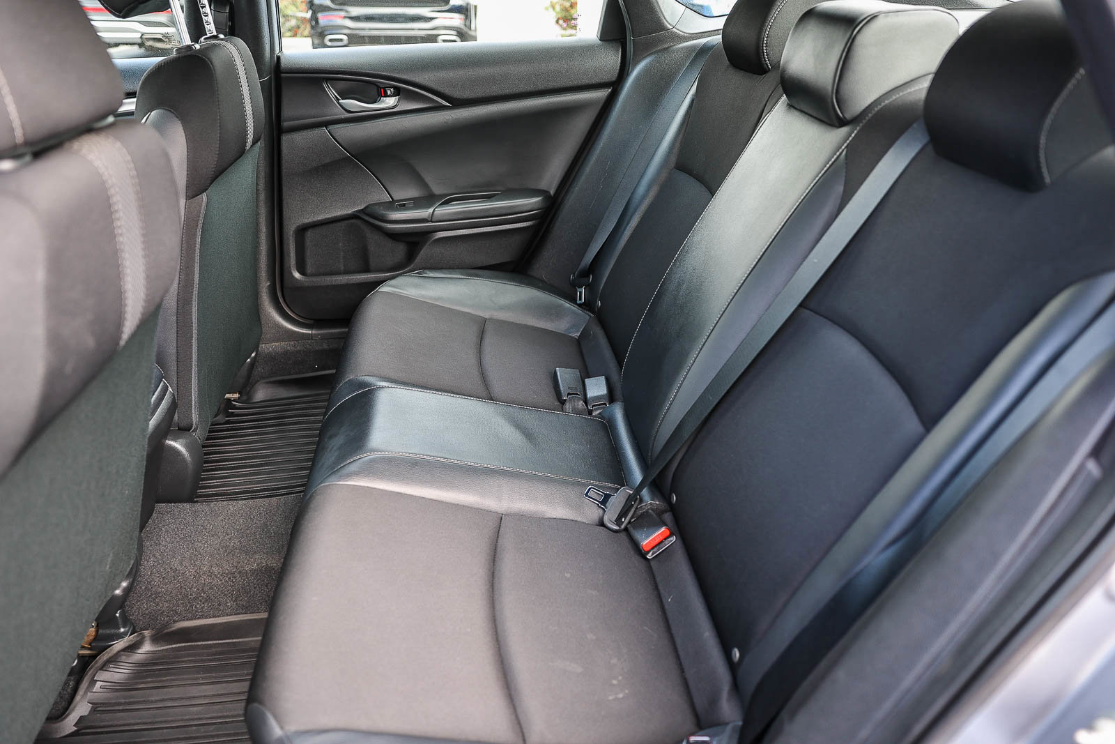 Used 2020 Honda Civic Sport image 7