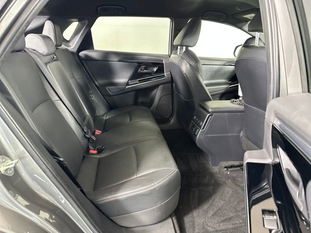 Used 2023 Subaru Solterra Limited image 27