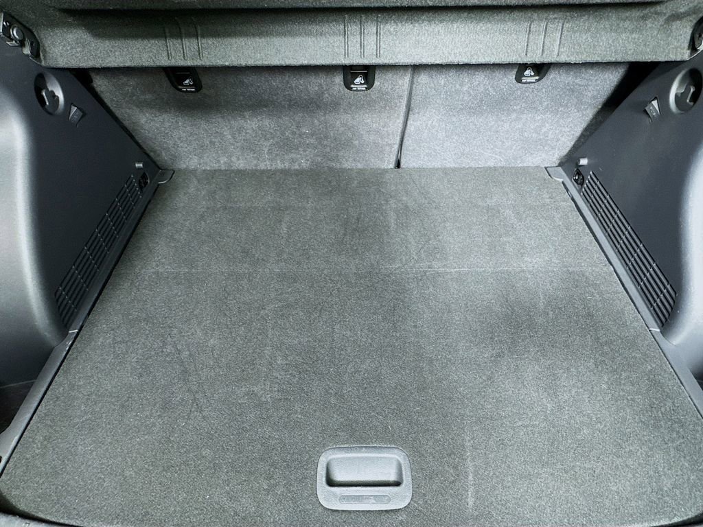 Used 2025 Hyundai Kona SEL FWD image 27