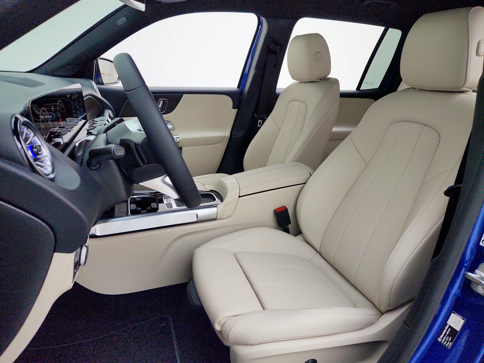 New 2026 Mercedes-Benz GLB 250 image 17