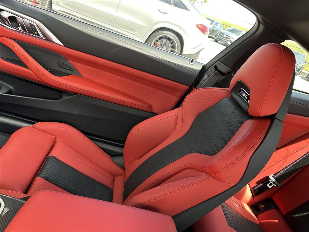 Used 2025 BMW M4 Competition w/ Executive Package image 8