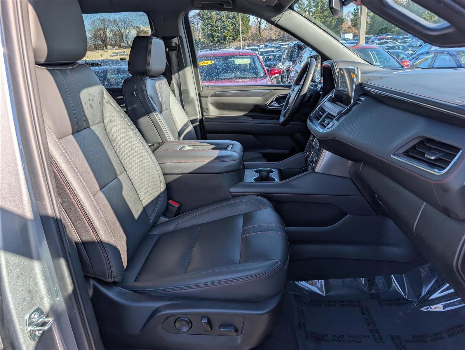 Used 2023 Chevrolet Tahoe RST image 12