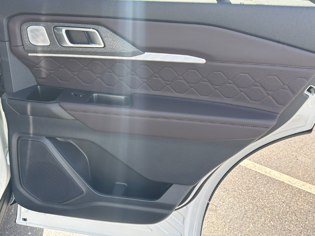 New 2027 Ford Explorer Platinum w/ 3.0L Ultimate Package RWD image 17