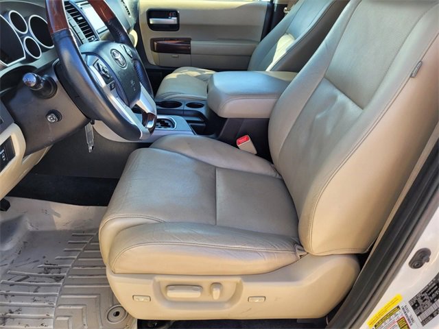 Used 2017 Toyota Sequoia Platinum image 15