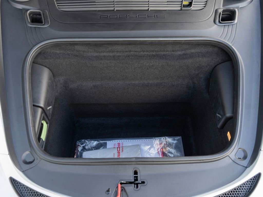 Used 2025 Porsche 718 Cayman GT4 RS image 32