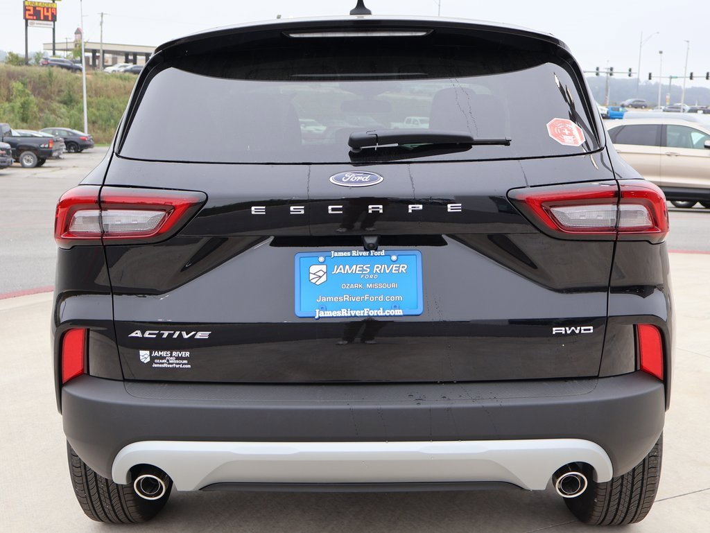 New 2026 Ford Escape Active w/ Cold Weather Package image 4