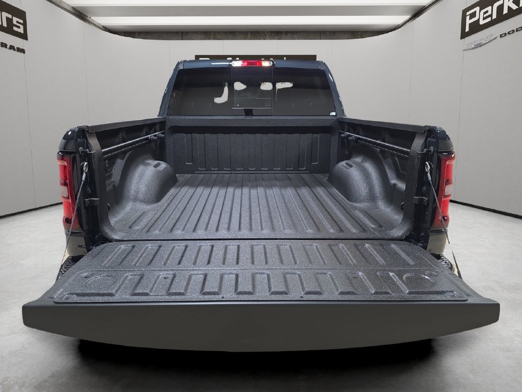 New 2027 RAM 1500 4x4 Crew Cab image 10