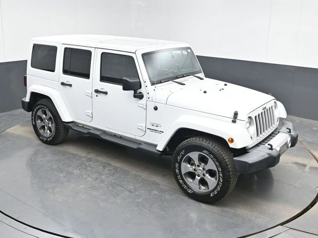 Used 2017 Jeep Wrangler Unlimited Sahara w/ Connectivity Group AWD/4WD image 1