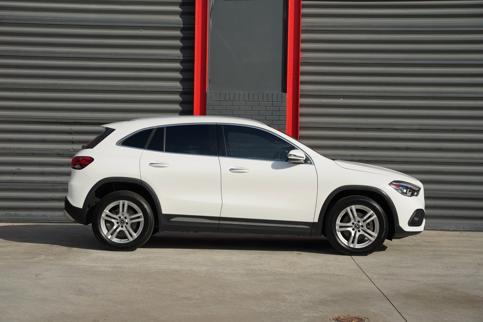 Used 2023 Mercedes-Benz GLA 250 4MATIC image 28