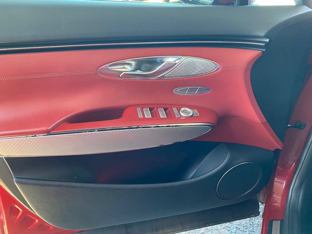 Certified 2022 Genesis GV70 3.5T Sport AWD/4WD image 13