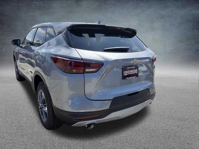 New 2026 Chevrolet Blazer LT FWD image 9