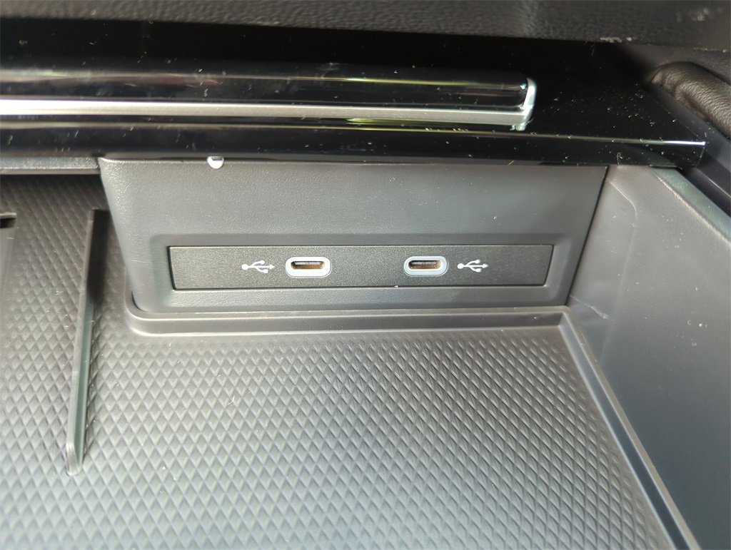 New 2026 Volkswagen Atlas Peak Edition image 38