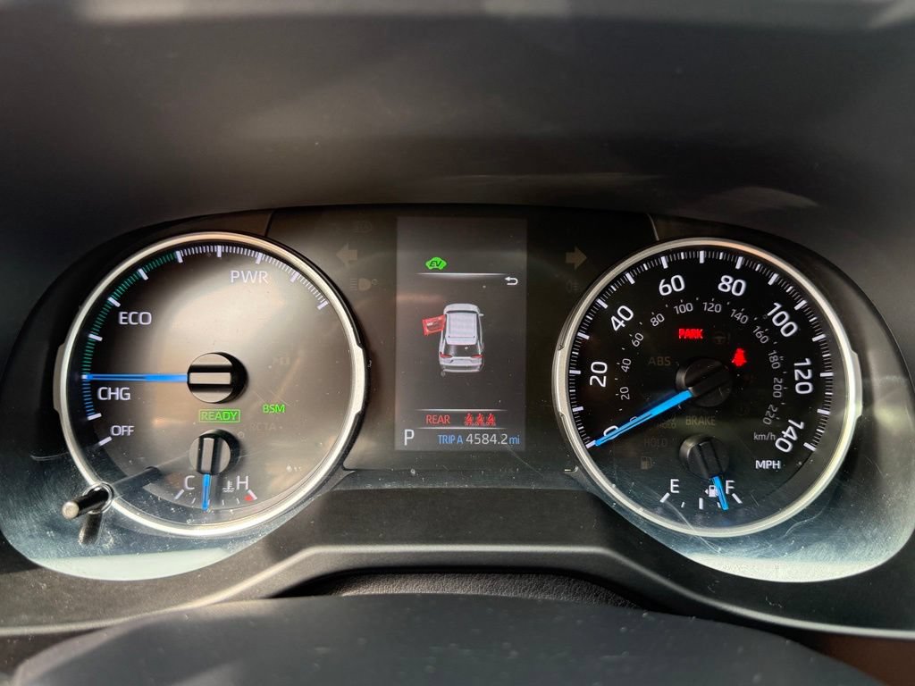 Certified 2021 Toyota RAV4 XLE AWD/4WD image 30