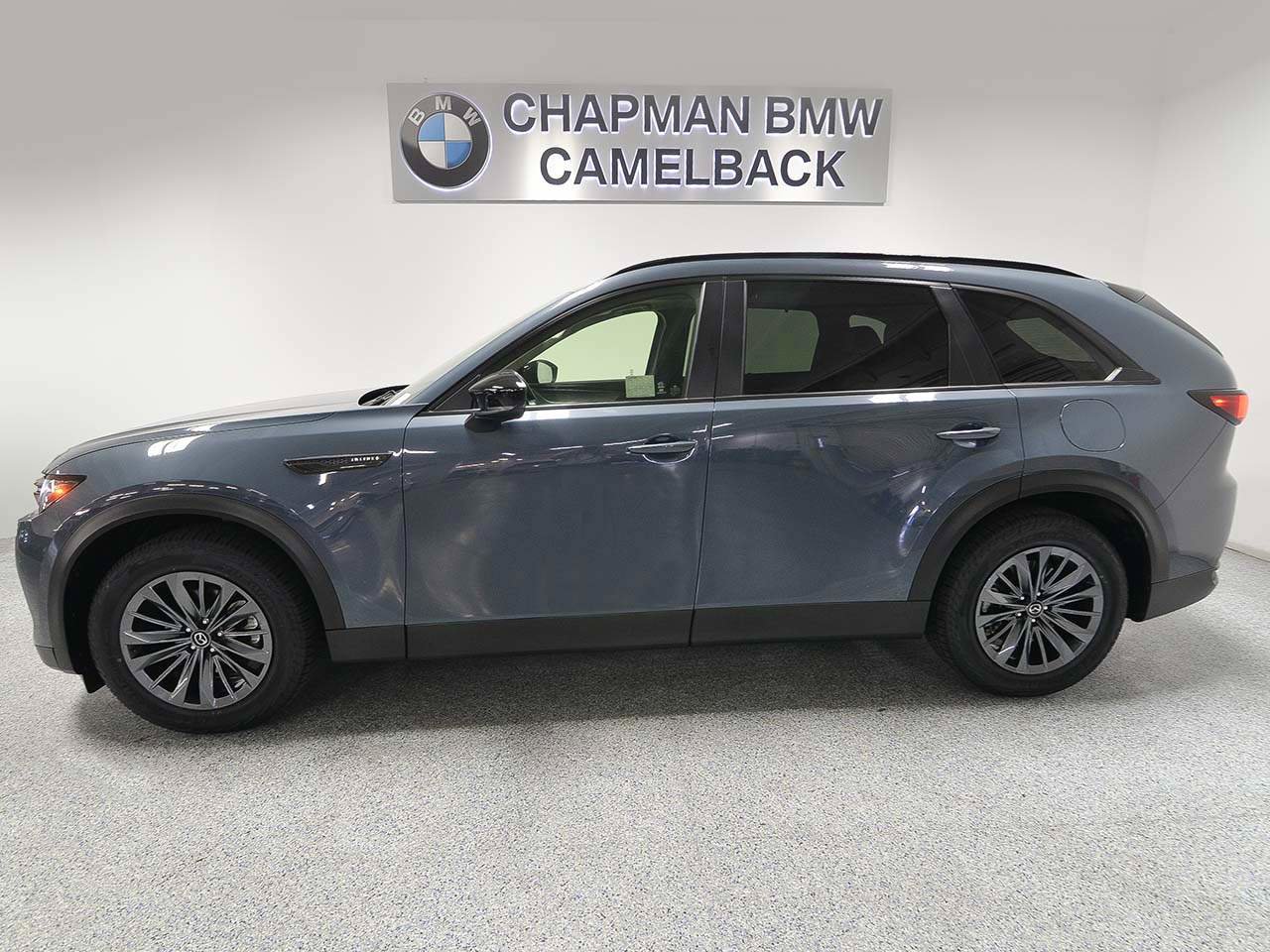 Used 2025 MAZDA CX-70 3.3 Turbo w/ Preferred Package AWD/4WD image 3