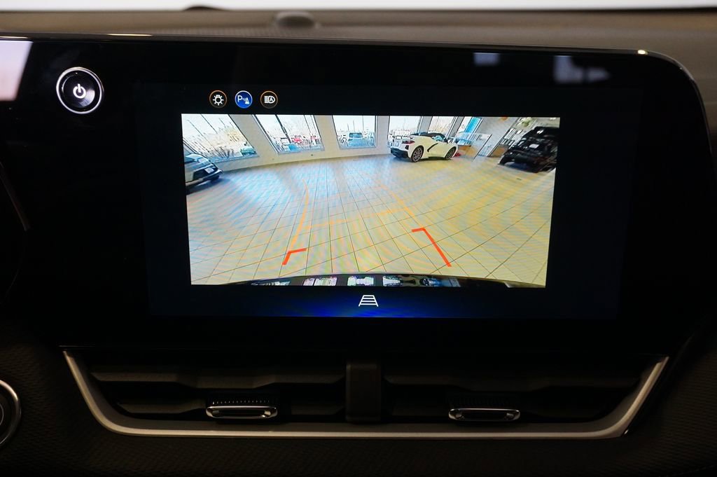 New 2026 Chevrolet Equinox LT image 17