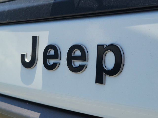 New 2026 Jeep Grand Wagoneer Limited AWD/4WD image 6