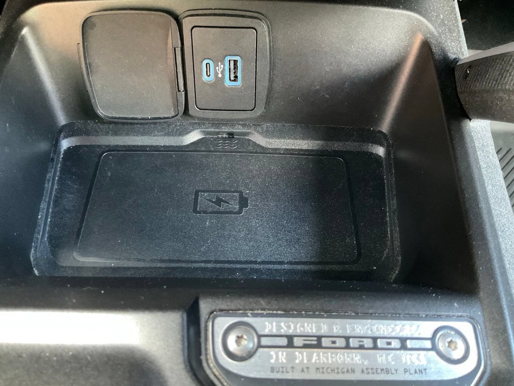 Used 2022 Ford Bronco Outer Banks AWD/4WD image 9