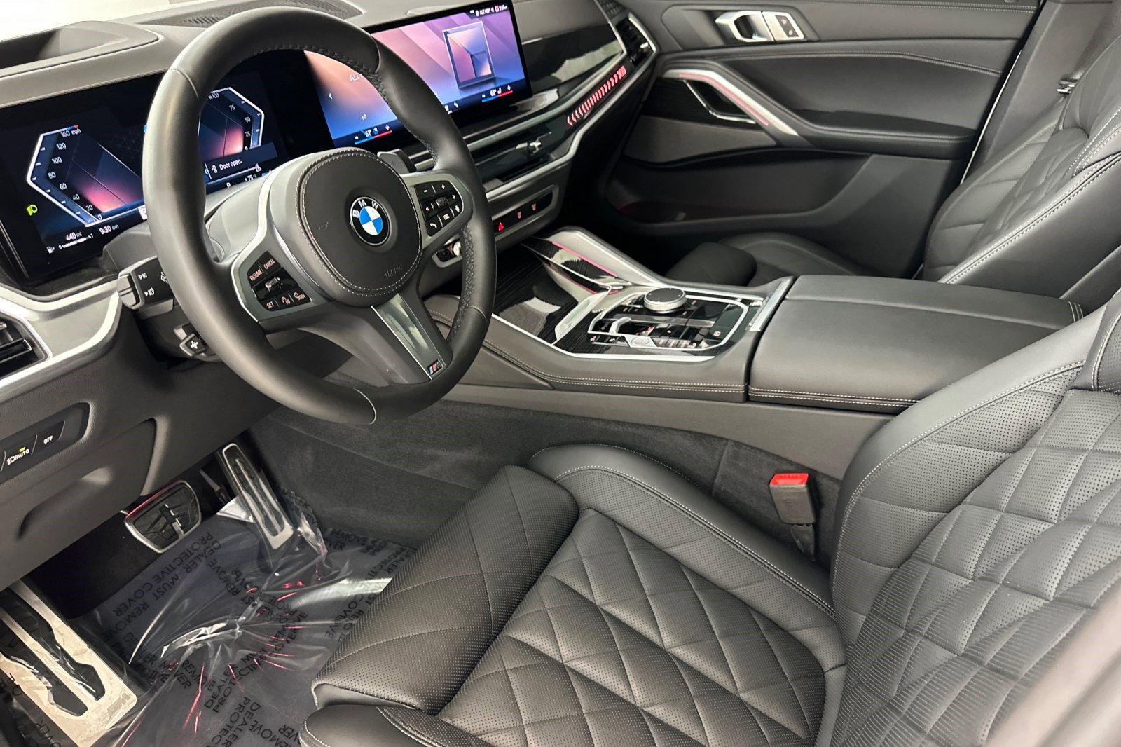 Certified 2024 BMW X6 xDrive40i w/ Premium Package AWD/4WD image 4