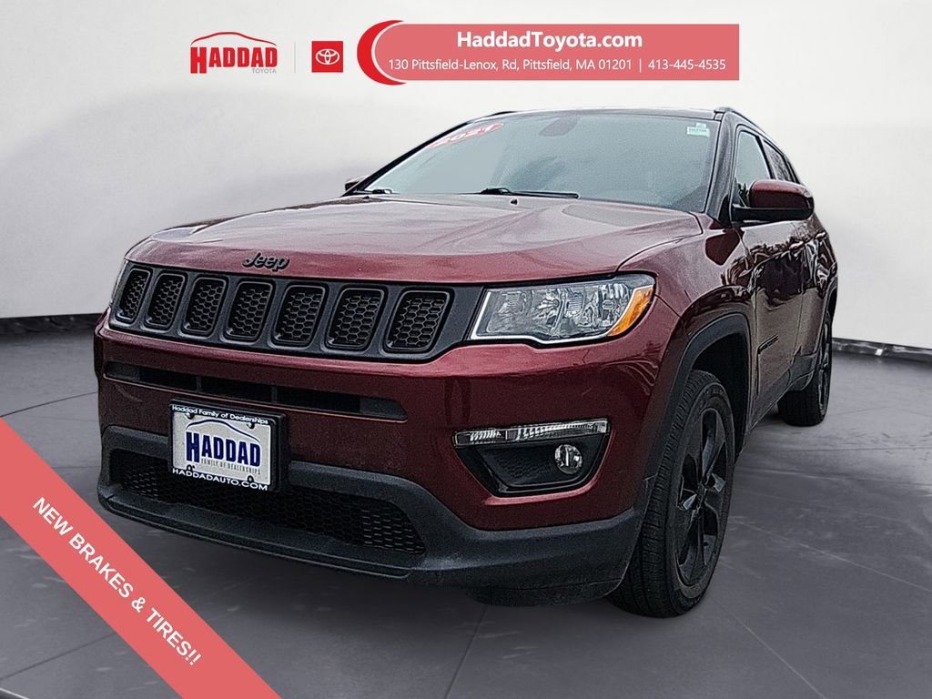 Used 2021 Jeep Compass Latitude image 1