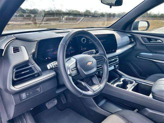 Certified 2025 Chevrolet Traverse LT image 10