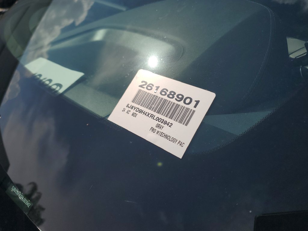 Used 2024 Acura MDX w/ Technology Package FWD image 5
