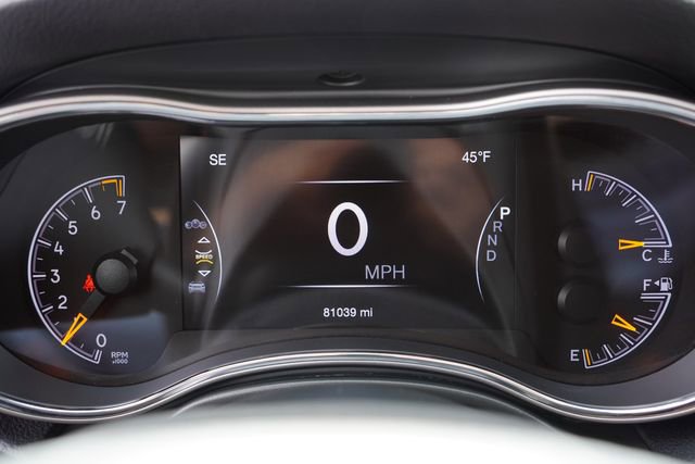 Certified 2020 Jeep Grand Cherokee Laredo w/ Quick Order Package 2BN North image 37