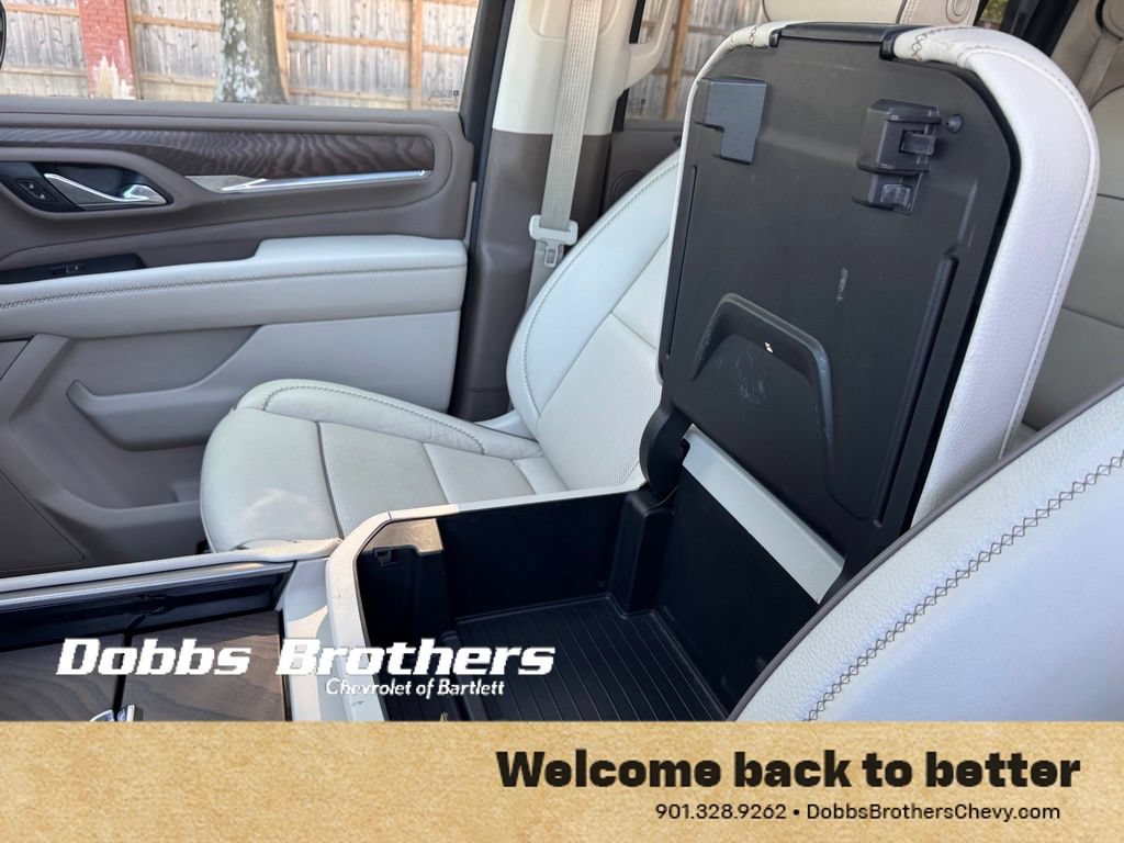 Used 2023 GMC Yukon XL Denali AWD/4WD image 23