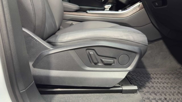 Used 2020 Audi Q7 2.0T Premium Plus AWD/4WD image 12