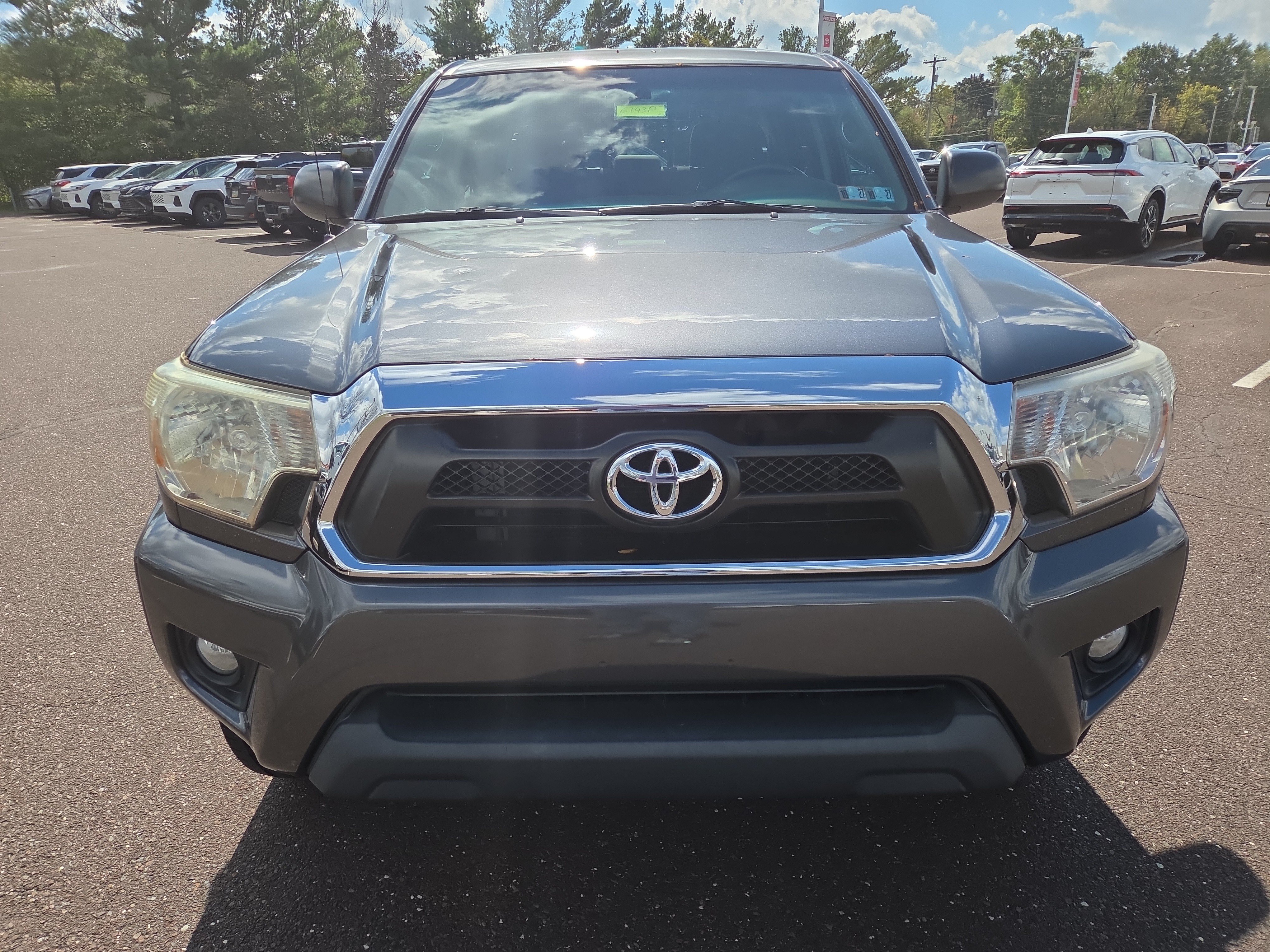 Used 2014 Toyota Tacoma 4x4 Double Cab w/ TRD Off-Road Package image 8