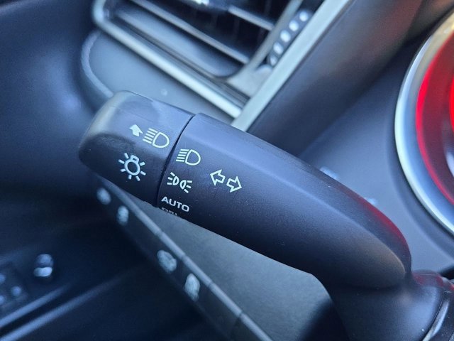 Used 2020 Toyota Camry XSE image 26