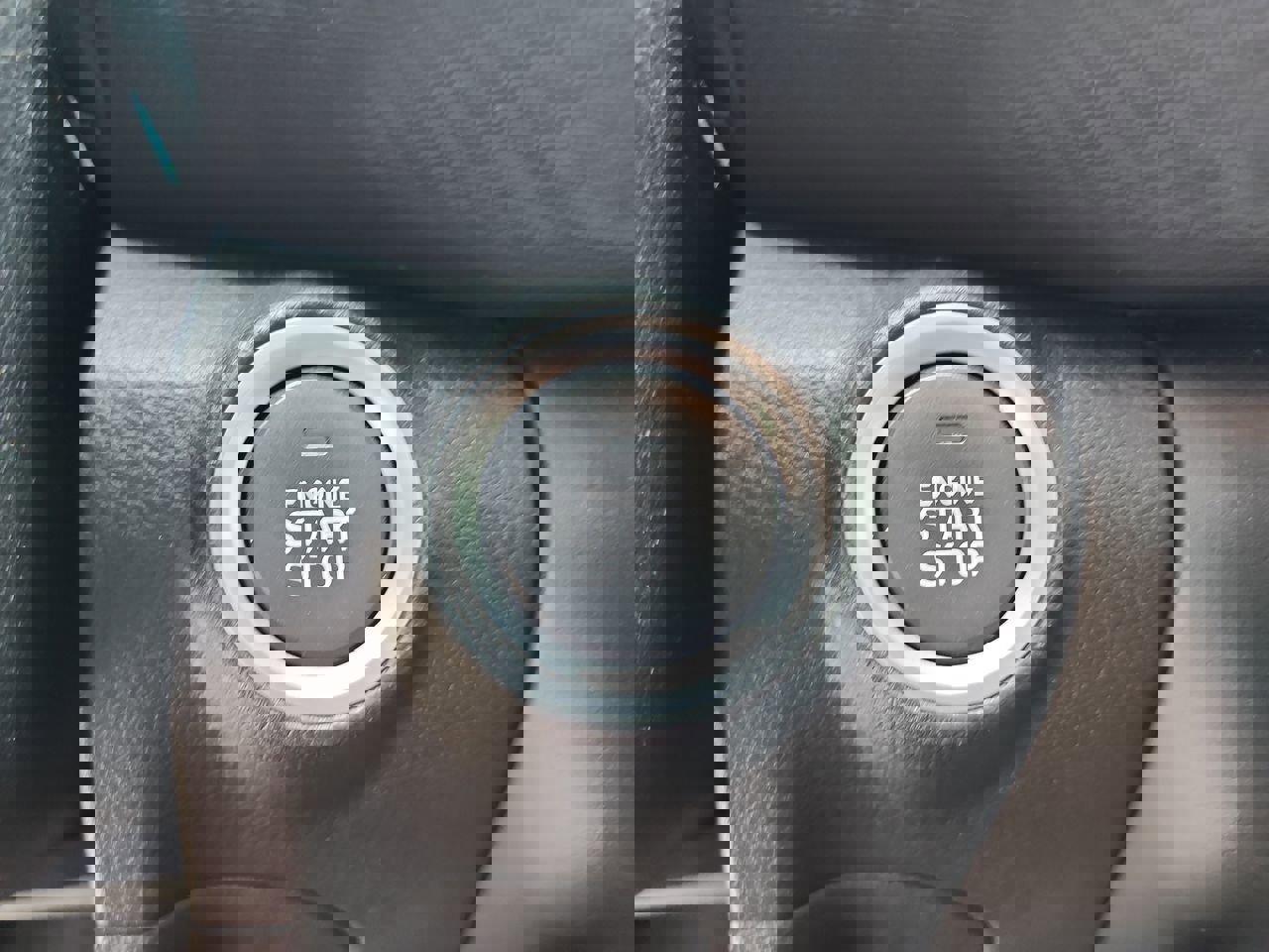 Certified 2023 Hyundai Kona SEL AWD/4WD image 28