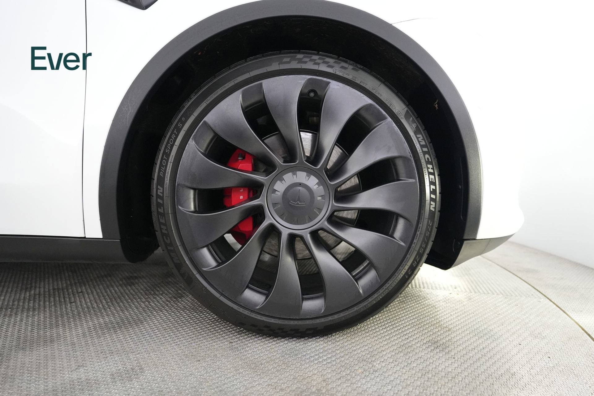 Used 2022 Tesla Model Y Performance image 19