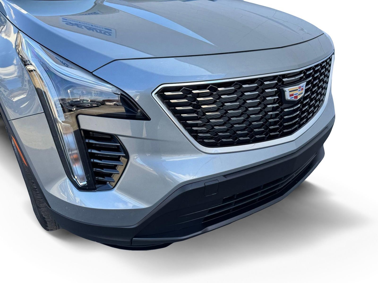 Used 2023 Cadillac XT4 Luxury w/ Driver Awareness Package image 6