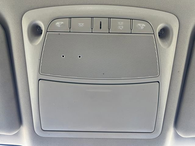 Used 2018 Nissan Rogue S image 16