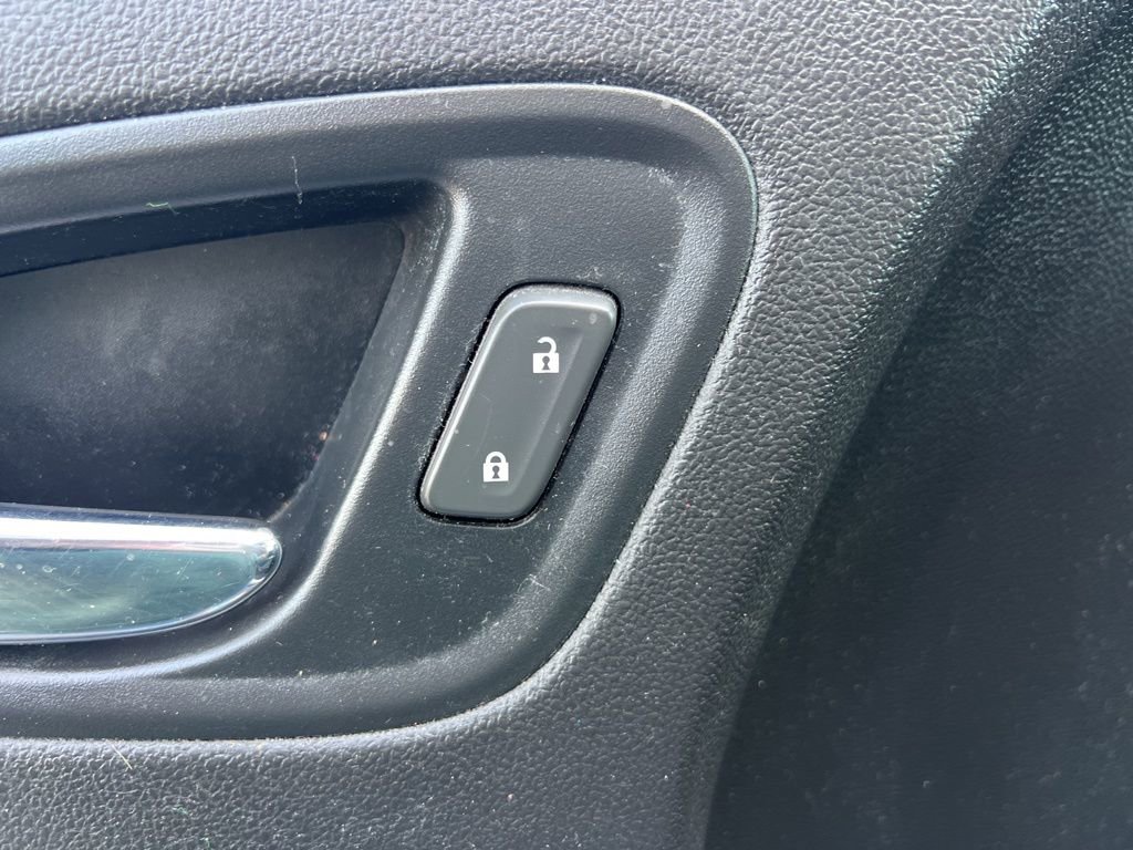 Used 2018 Chevrolet Colorado LT w/ LT Convenience Package image 24