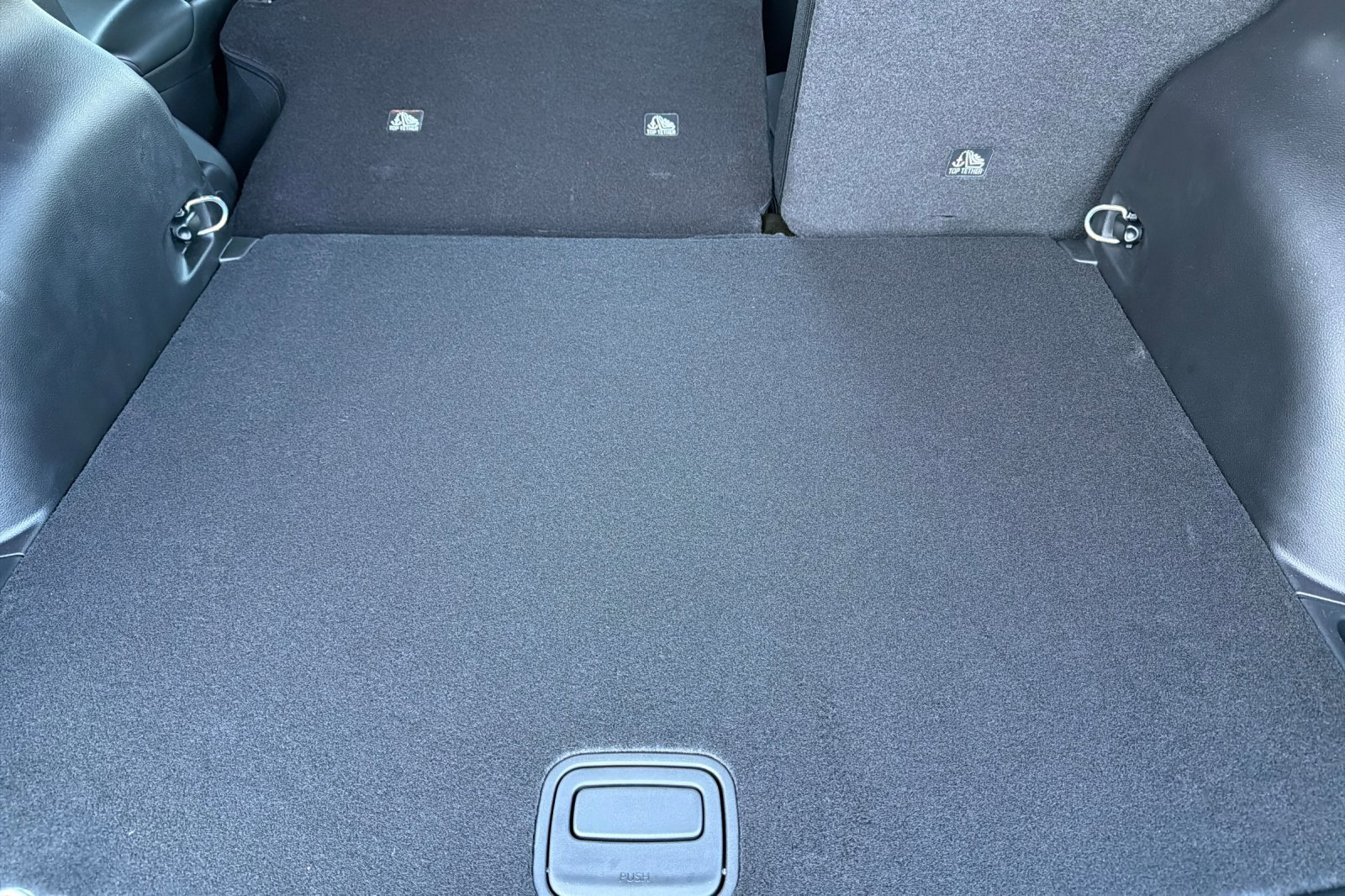 New 2026 Jeep Compass Latitude image 13