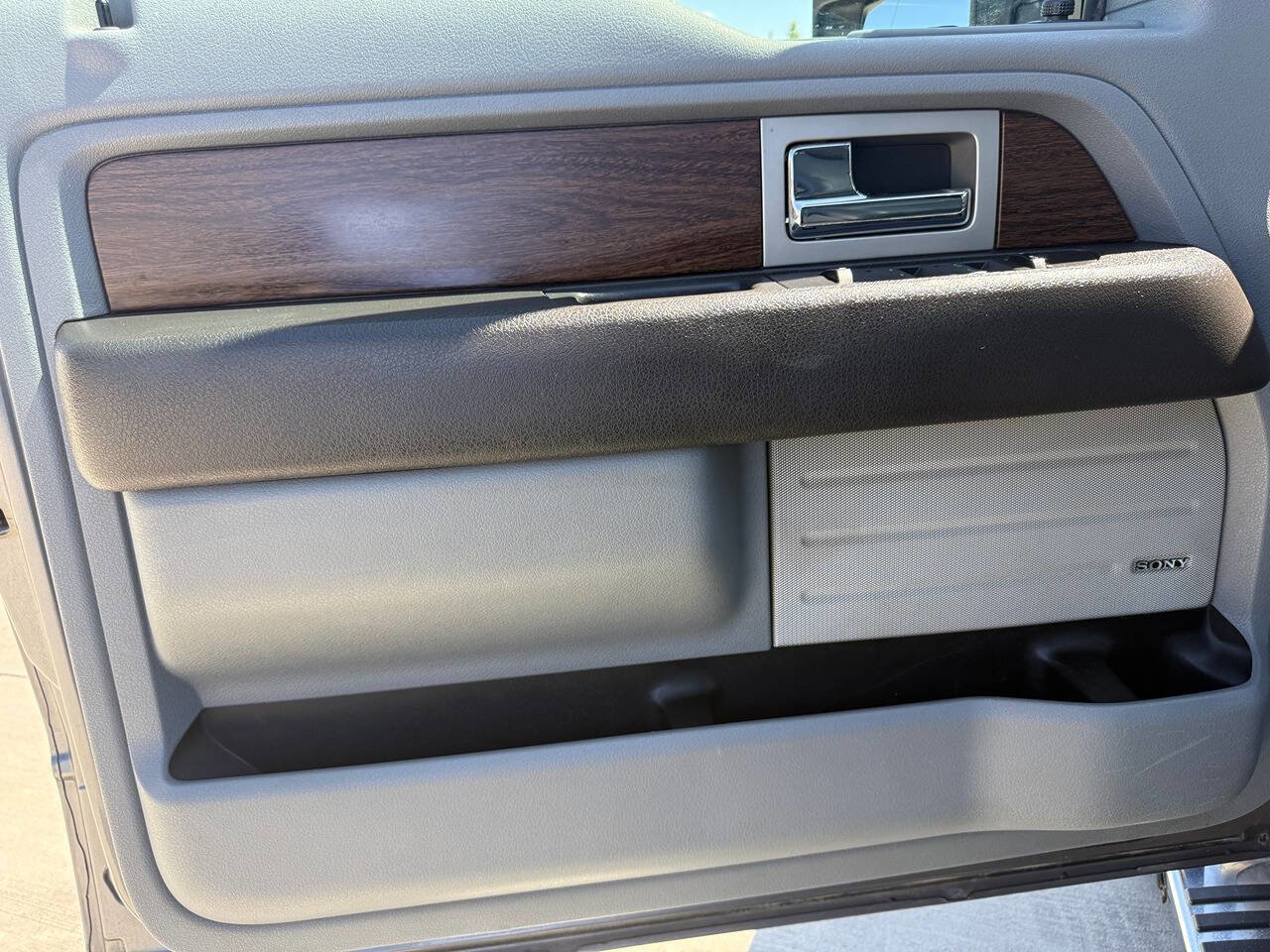 Used 2013 Ford F150 Lariat w/ Luxury Equipment Group AWD/4WD image 27
