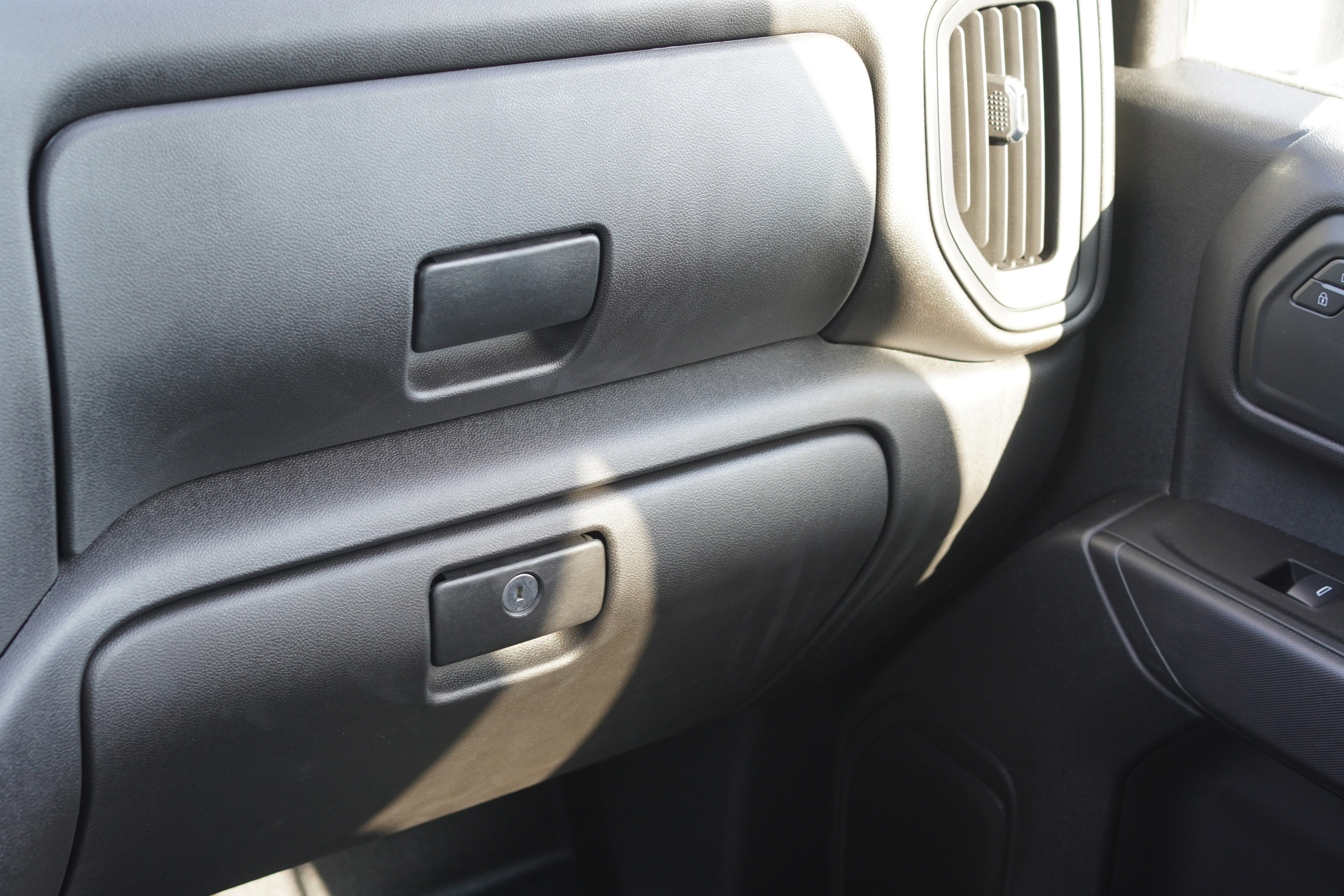 New 2025 GMC Sierra 3500 Pro w/ Convenience Package image 23