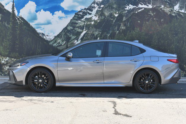 Certified 2025 Toyota Camry SE AWD/4WD image 7