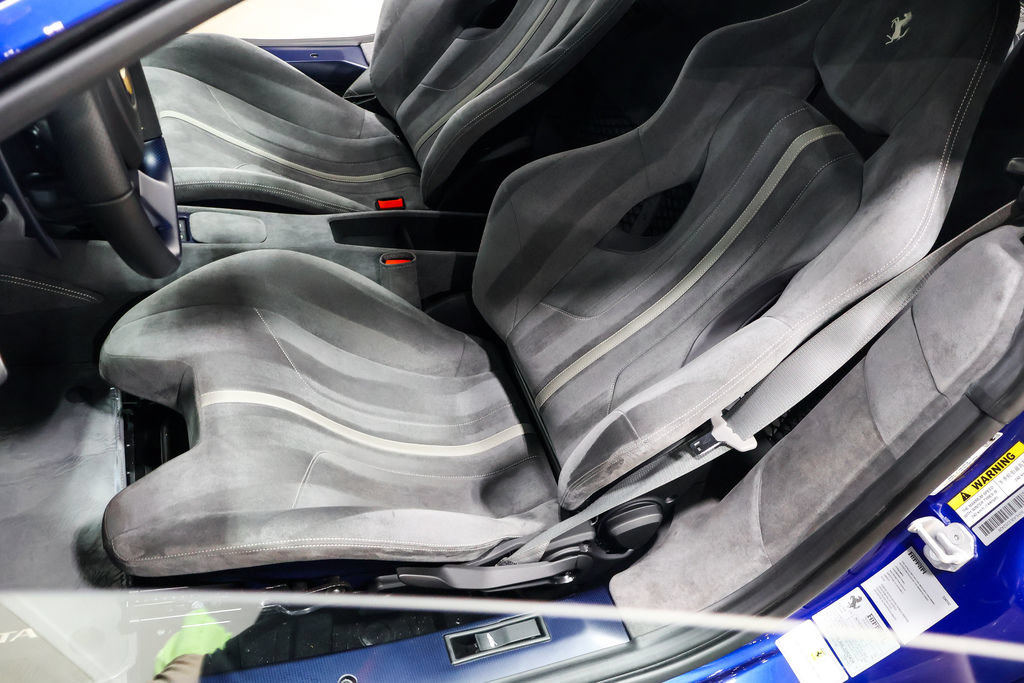 Used 2020 Ferrari 488 Pista Coupe RWD image 35